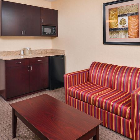 Holiday Inn Express Hotel & Suites Portland - Jantzen Beach By Ihg Екстер'єр фото