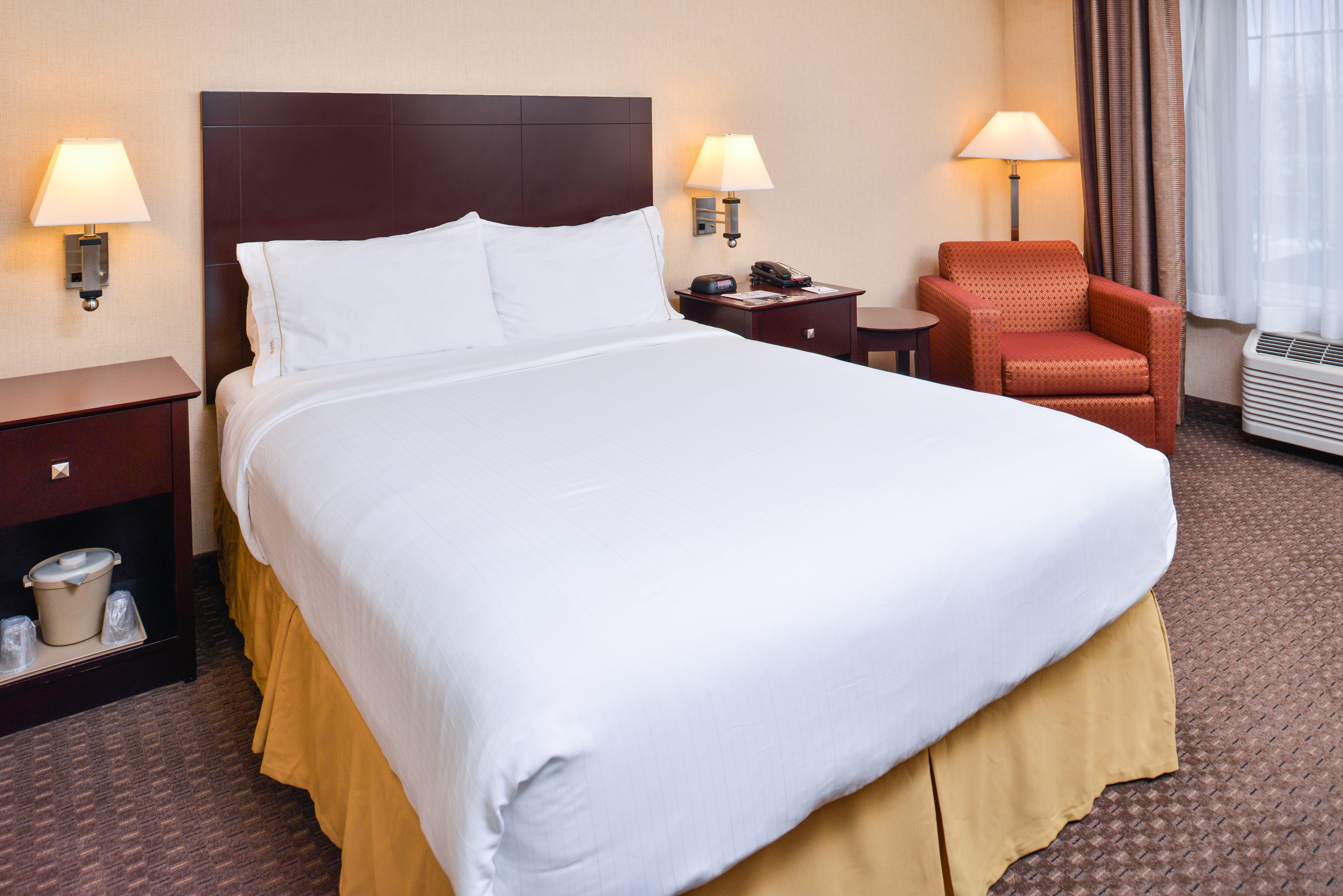 Holiday Inn Express Hotel & Suites Portland - Jantzen Beach By Ihg Екстер'єр фото