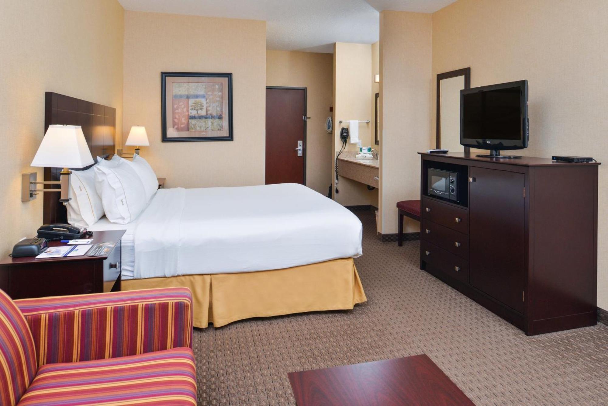 Holiday Inn Express Hotel & Suites Portland - Jantzen Beach By Ihg Екстер'єр фото