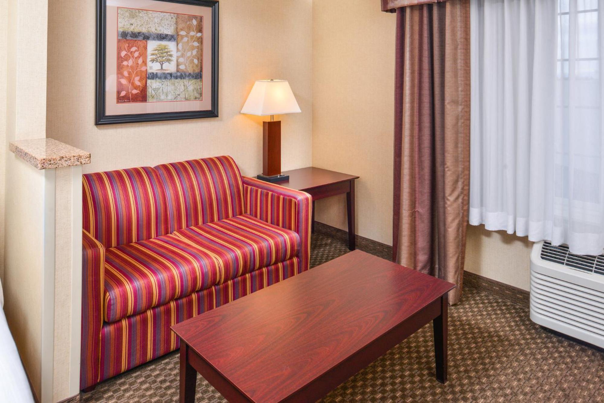 Holiday Inn Express Hotel & Suites Portland - Jantzen Beach By Ihg Екстер'єр фото