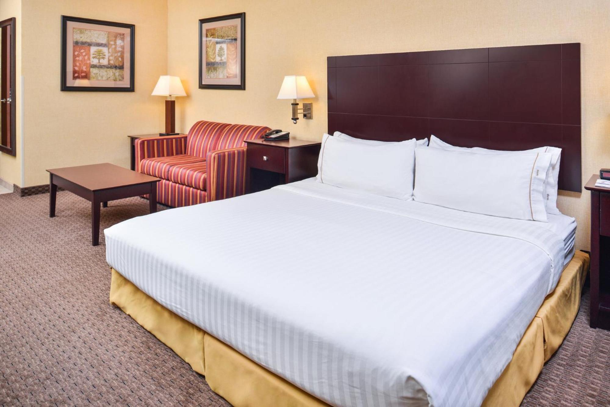 Holiday Inn Express Hotel & Suites Portland - Jantzen Beach By Ihg Екстер'єр фото